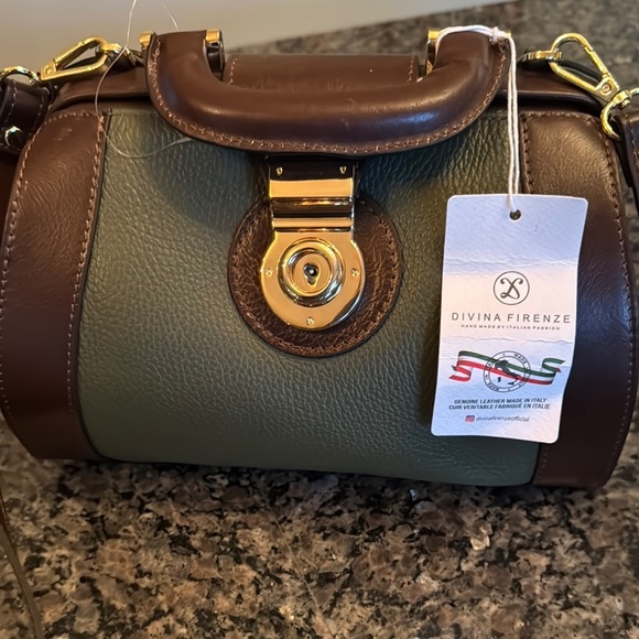 Divine Firenze leather handbag made in Italy NWT - Picture 3 of 16